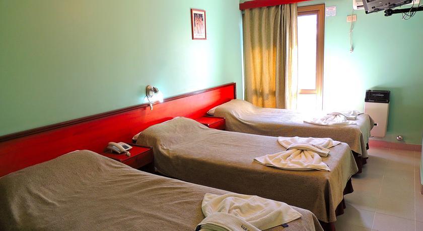 Mar Charbel Hotel Salta Værelse billede